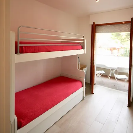 Duna Fiorita Apartment